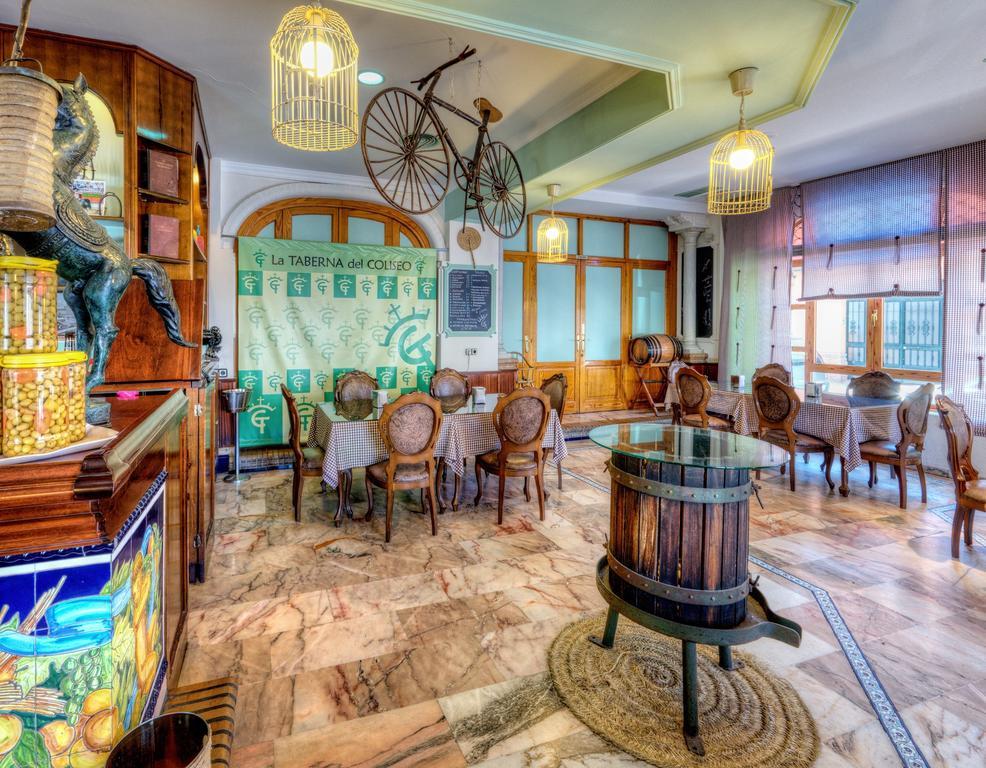 Hotel Sandra Алькала-де-Гуадаїра Екстер'єр фото