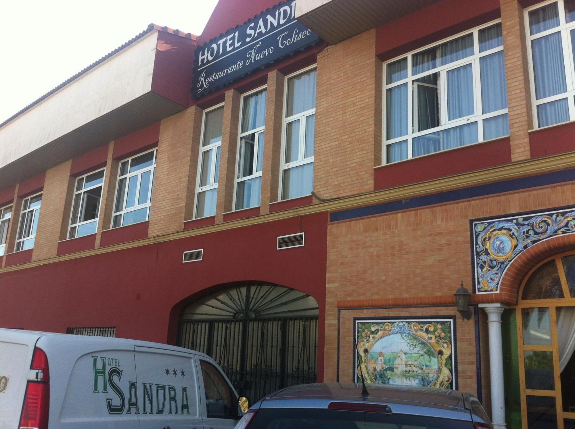 Hotel Sandra Алькала-де-Гуадаїра Екстер'єр фото