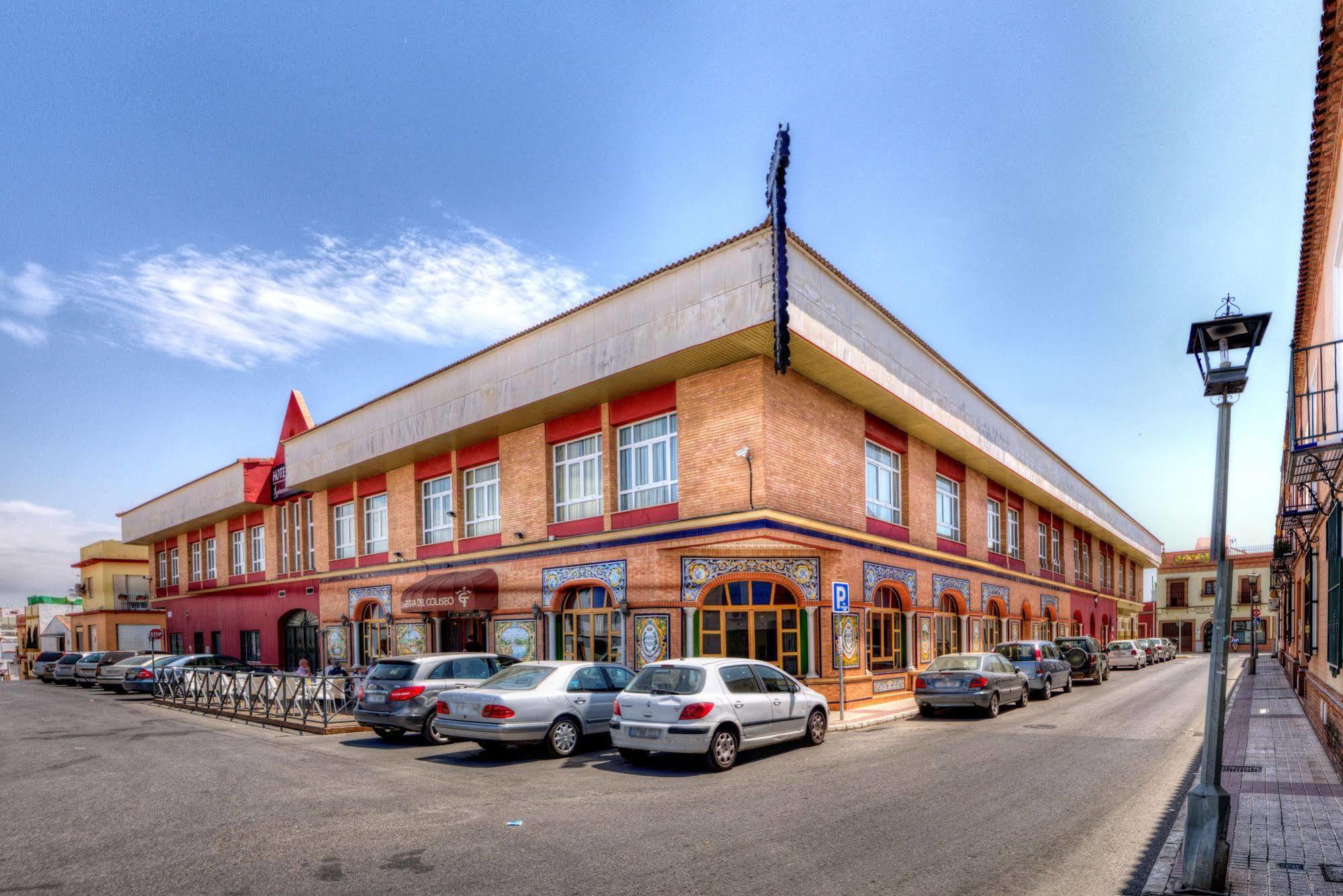 Hotel Sandra Алькала-де-Гуадаїра Екстер'єр фото